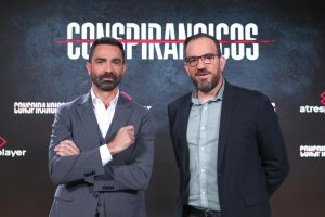 Conspiranoicos- Cuatro