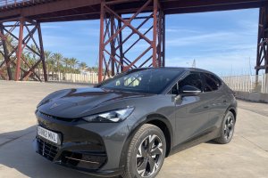 Modelo Cupra Tavascan probado por La Voz