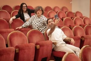 FASCINADAS es un NeuroLab que tiene como objetivo ayudar a personas como tú para que puedan conocerse y transformar su mindset (mentalidad).