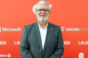 Llegó con Alfonso y Turki lo quiere en su equipo.