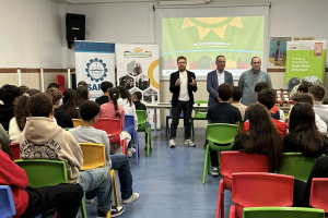 La producción sostenible del Sur de Europa, más cerca de los estudiantes gracias a ‘Es de Invernadero’