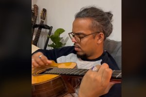 El cantautor Moreira (@moreiramusi) interpreta esta canción.