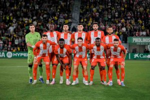 Acertar la alineación del Almería solo para adivinos.