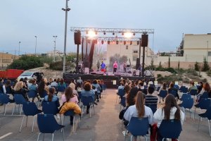 Lérica en el primer concierto de las fiestas de 2021 con todas las medidas de seguridad.