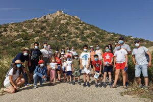 Fotografía de familia en una de las actividades.