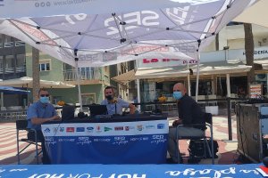 Los portavoces de la Guardia Civil, David Rodríguez y Raúl Aguilera, hablaron de la inspección de embarcaciones de recreo y del servicio marítimo. Foto de Carmen Álvarez