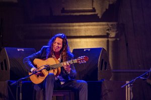 Tomatito, en la Plaza Vieja.