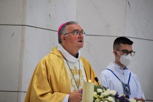 Gómez Cantero, en un momento de la misa por Santa Ana.