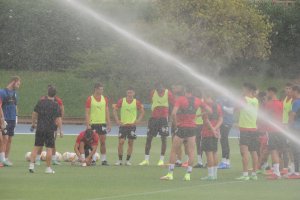 Agua para refrescar el campo.