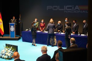 Condecoración a Benito Gálvez