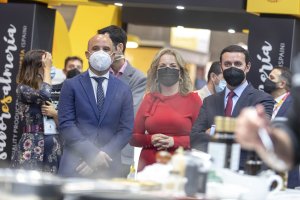 Almería se presenta con Cosentino en la segunda jornada de la feria madrileña.