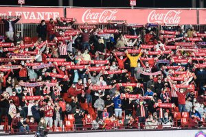 Una afición entregada.