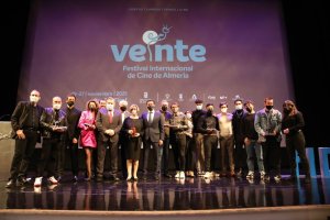 Foto de familia de los premiados en la Gala del Audiovisual Andaluz.