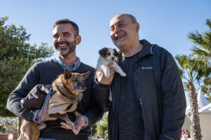 El alcalde y Carlos Rodríguez, en la feria.
