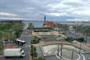 Así se ve la zona del Puerto desde la noria cuando empieza a descender