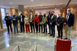 Foto de familia tras el acto.