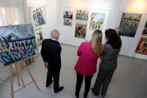 Los cuadros expuestos han sido presentados en los distintos certámenes nacionales de piuntura que organiza la hermandad legionaria.