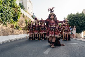 La festividad de Moros y Cristianos.