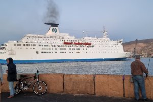 Baleària incorpora el ferri Moby Zazá.