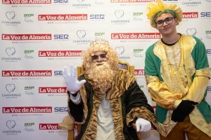 El Rey Mago de LA VOZ y su Paje Real.