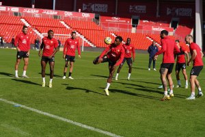 Último entrenamiento del Almería antes de recibir a la Real Sociedad.
