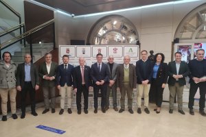 Representantes de las diferentes instituciones que apuestan y colaboran en la Clásica.