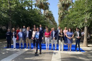 Foto de familia en la Rambla de Almería.