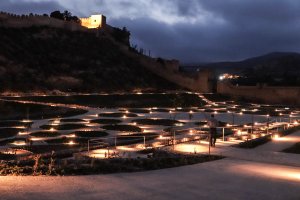 Así se verán los Jardines Mediterráneos por la noche