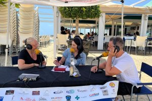 Ana y Roger, gerentes del establecimiento El Espigón se despidieron de la SER este viernes.