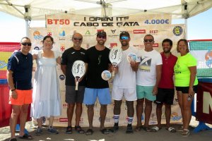 Los campeones en el cuadro masculino.