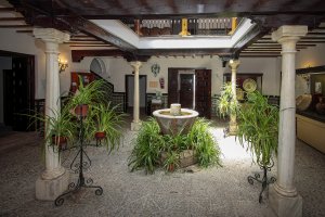 Patio Casa Palacio Las Godoyas. /Foto: Pako Manzano