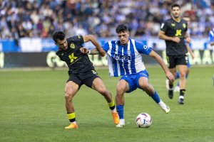 El Almería no pudo con el Alavés.