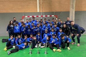 Las selecciones de Almería luciendo sus medallas.