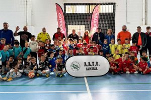 Foto de familia en Laujar de la 6º concentración bebé