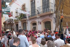 La carreta del Rocío, en la calle Real.