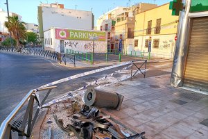 Ni la esquina de la Farmacia se ha podido librar.