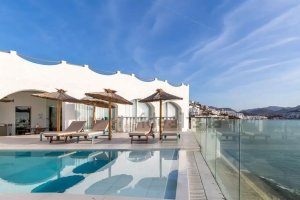 Casa a la venta en San José por 3.280.000 euros.