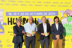 Juan Felipe Navarro, socio gerente de Imagine Marketing y Promociones; Ismael Torres, alcalde de Huércal de Almería; Amós García, delegado territorial de Empleo, Empresa y Trabajo Autónomo y Francisco Alonso, presidente de Asempal Automoción.
