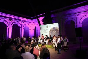 La V edición de los Premios Casco Histórico de Almería celebrada el pasado sábado en el Claustro de la Catedral de Almería.