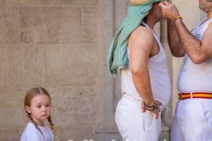 Procesión de la Real e Ilustre Confeccionista y Universitaria Hermandad de Nazarenos de Nuestro Padre Jesús de la Oración en el Huerto y 