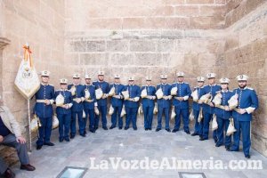 Y al tercer día, resucitó Jesucristo. El Resucitado puso el broche de oro a la Semana Santa 2015. Fotos: Fran Muñoz