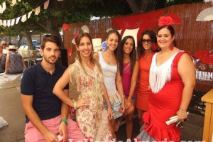 Feria del Mediodía en el ambigú de los 40 Principales y Kiosko del Mar.