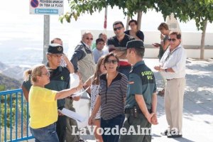 La Virgen se queda en Huebro tras la defensa de sus vecinos