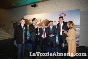 Almería y el turismo activo: la propuesta turística se aleja del consolidado turismo de sol y playa y propone una nueva de conocer Almerí