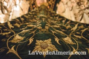 Procesión de la Real e Ilustre Confeccionista y Universitaria Hermandad de Nazarenos de Nuestro Padre Jesús de la Oración en el Huerto y 
