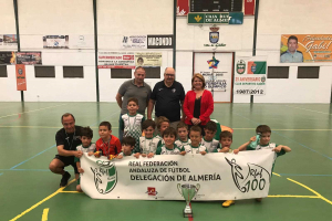 Los benjamines del Natación Almería.