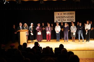 Roquetas ha alzado su voz por la eliminación de la violencia contra la mujer.