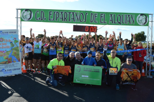 Tras la carrera un foto cargada de solidaridad.