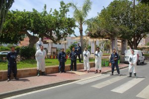 Equipo de desinfección dirigido por Diego José Jiménez Gálvez.