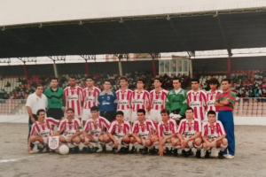 Con el primer Almería que data de la temporada 1989-90.
